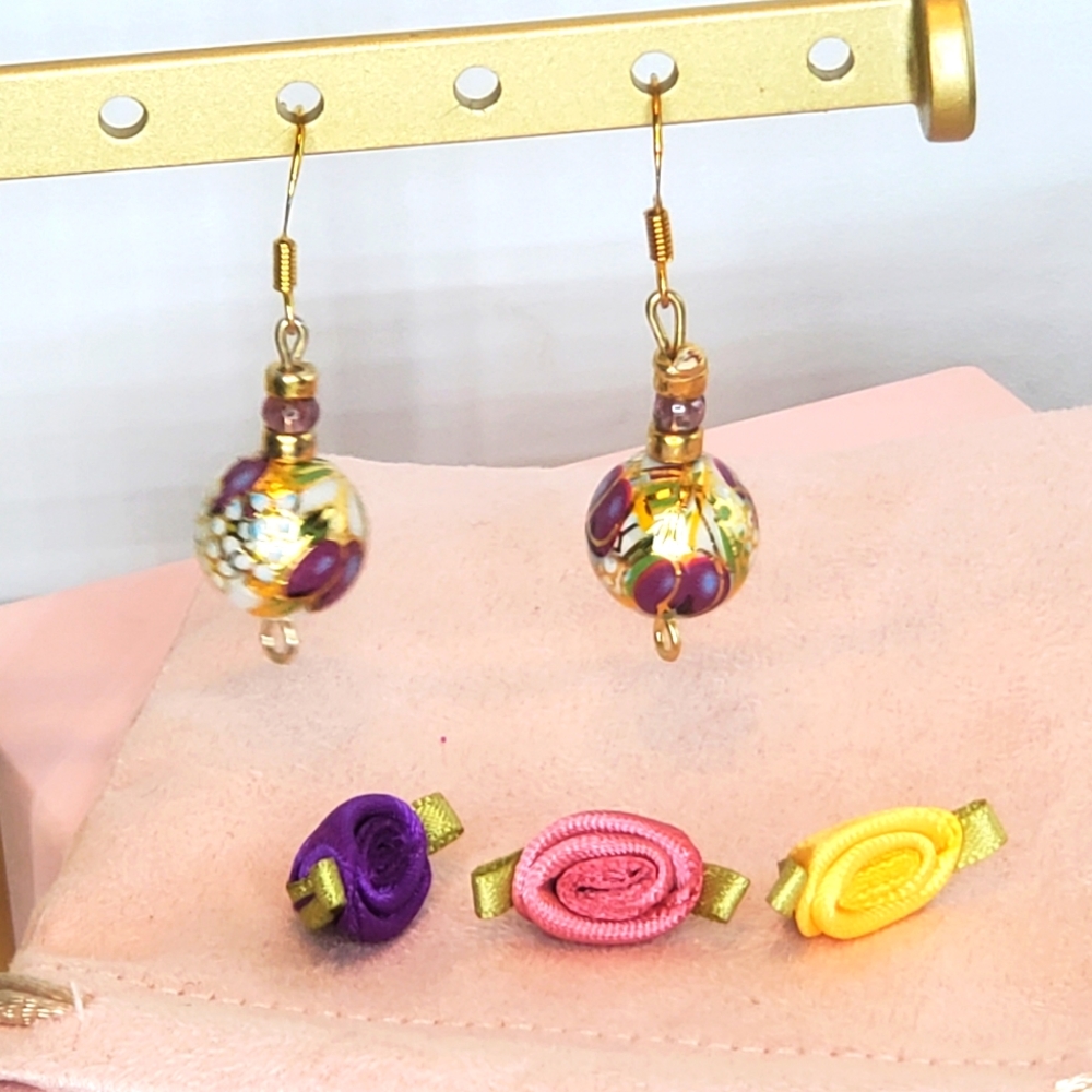 Earrings - Picture 3 of 3